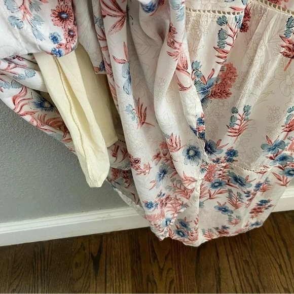Suzanne Betro Spaghetti Strap Floral tiered dress size Small NWT - Picture 5 of 8